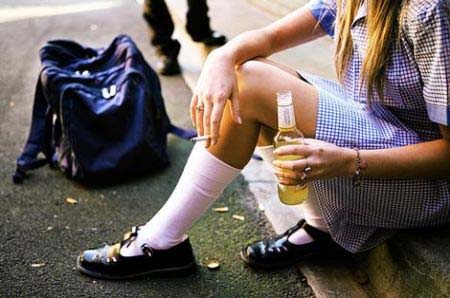 EMERGENZA ALCOL,UNA MODA PURTROPPO GIOVANILE (Genoveffa Loria)